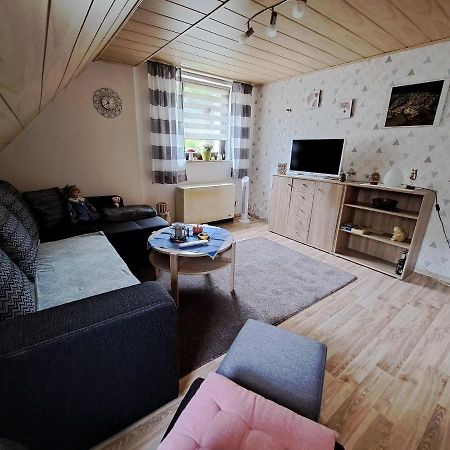 Ferienwohnung Sonja Mit Garten Und Freisitz Steinwiesen Екстер'єр фото