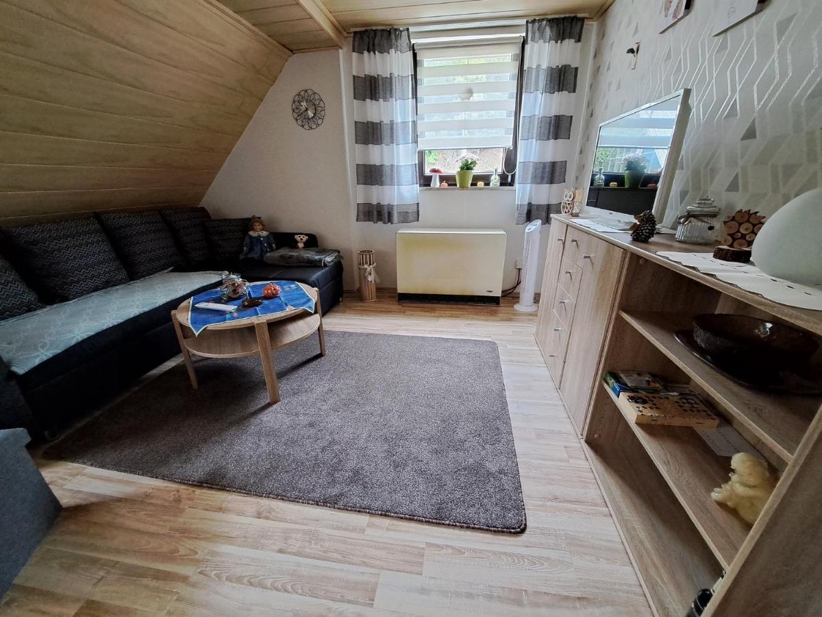 Ferienwohnung Sonja Mit Garten Und Freisitz Steinwiesen Екстер'єр фото