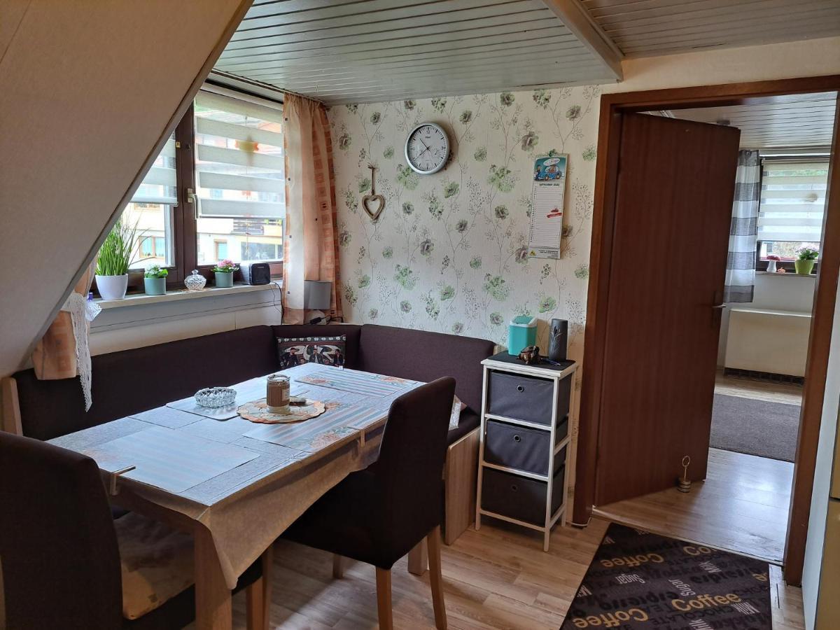 Ferienwohnung Sonja Mit Garten Und Freisitz Steinwiesen Екстер'єр фото